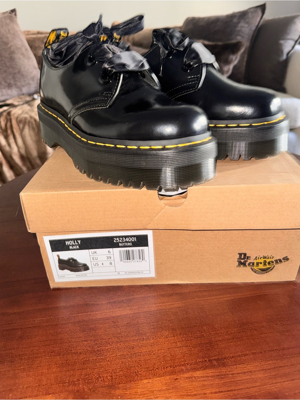 Dr. Martens Holly Quad Platform Shoes Black Ribbon Laces Women’s 8